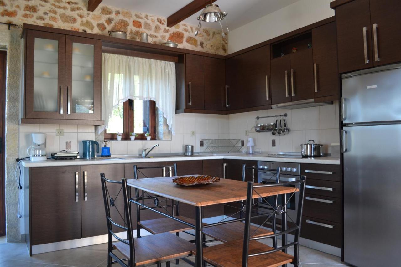 Petrino House Holiday home Margariti