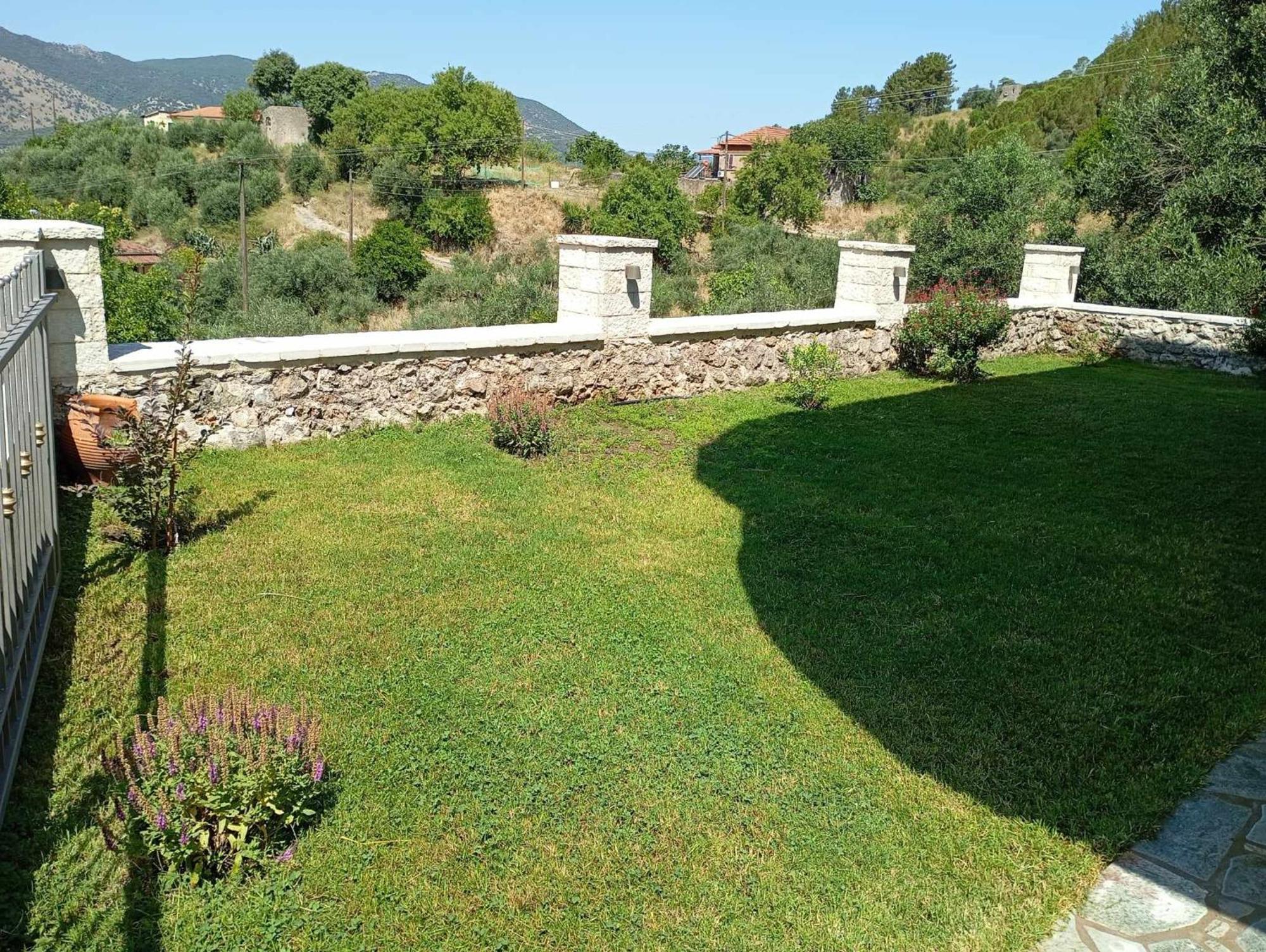 Petrino House Holiday home Margariti